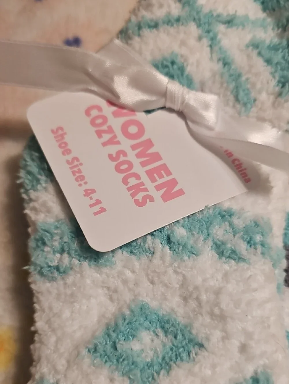Cozy Women’s Fuzzy Socks - Aqua & White Pattern